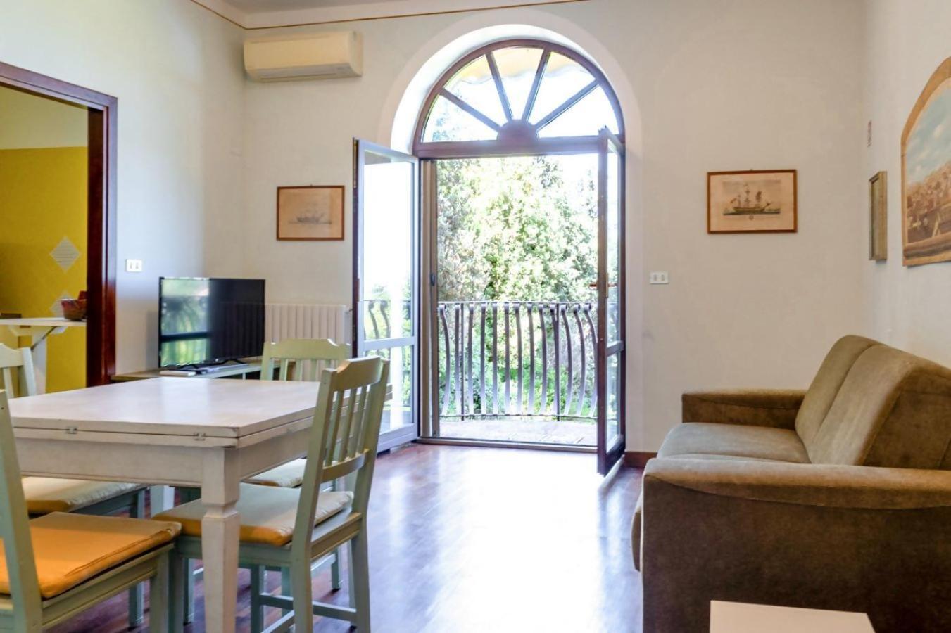 Ferienwohnung R37 Casa Tamarina Numana Exterior foto